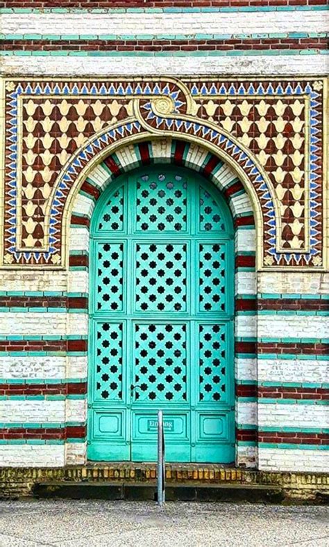 Sanssouci potsdam bahnhof kulturbahnhof germany brandenburg. Potsdam, Brandenburg, Germany | Gorgeous doors, Unique ...