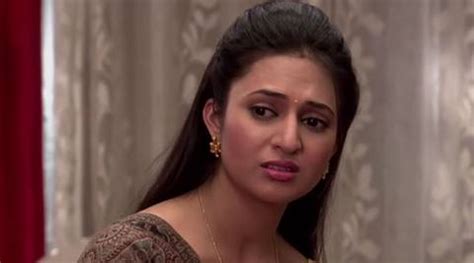 Yeh Hai Mohabbatein 15th October 2016 Full Episode Written Update