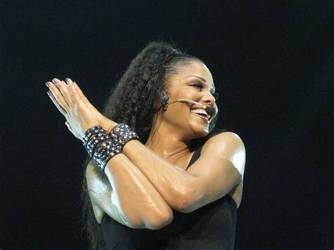 Janet Jackson Takes Full ‘control Of Friday Jams Live 2019 Entertainment