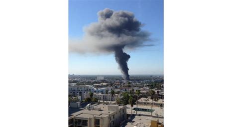 Fire Engulfs Commercial Building In Hollywood Los Angeles Times