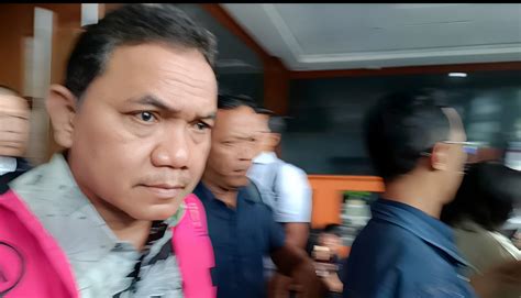 Sidang Anggota BPK Achsanul Qosasi Jaksa Hadirkan Lima Saksi