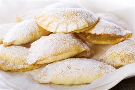 This treasured family recipe was grandma catharine louise mcilmoyle's favorite, and it was handed down through generations of her family. Grandma's Raisin Filled Sugar Cookie Recipe