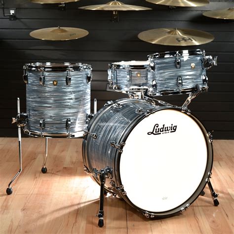 Ludwig 121420 Classic Maple Kit Vintage Blue Oyster W Free 5x14
