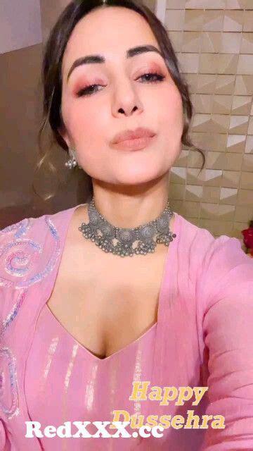 Hina Khan Showing Hot Sexy Navel Cleavage On Her Show Telegraph