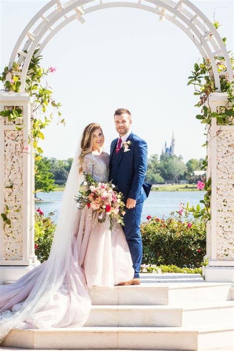 Many would spend as long as a week or as few as a couple of now the next thing that adds to the question of how much is a weekend at disney world are the rooms. This Is How Much a Disney World Wedding Costs | Disney ...