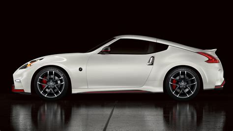 Nismo 370z Coupe Sports Car Nissan Uk