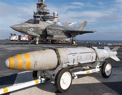 F 35b Weapons Load Testing Wraps Up On Uss America During Dt Iii Us