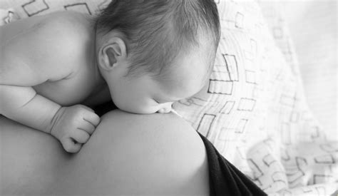 This Mom Wants You To Know Youre Not Alone If Breastfeeding Hurts