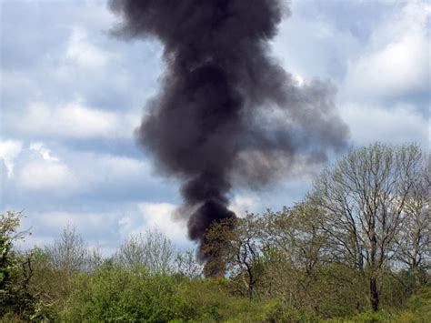 Asap akan mematangkan dan menyusutkan daging. Api dan Asap | qurratu ayun blog