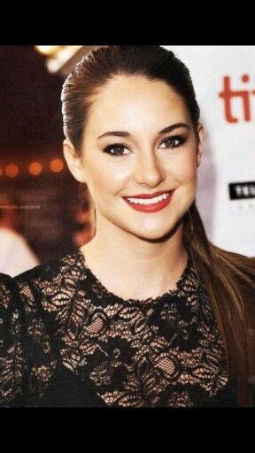 Pin By Willemijn On Shailene Woodley Black Lace Dress Lace Dress