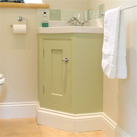 Bathroom wash basins are available in so many different shapes and styles these days. Simple yet functional. Designed for a small corner with ...
