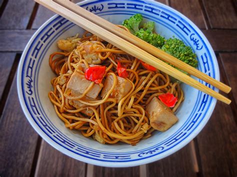 Here’s How To Cook A Nutritious And Aromatic Bowl Of Noodles