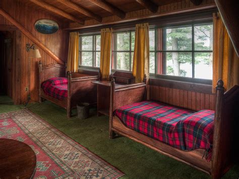 Nab Jp Morgans Adirondack Great Camp For 325m Cabin Themed