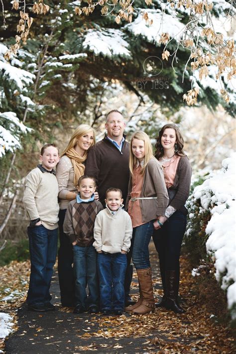 It's quite easy to extract adobe color is also quite good at extracting a color theme or gradient from photos. Family » Jess Bishop Photography | Winter family photos ...