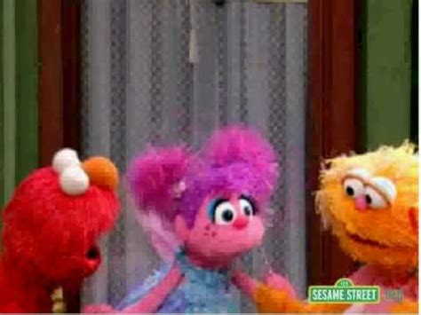 Elmo visits the count's castle to tell him funny scary jokes. Abby's New Friends - YouTube