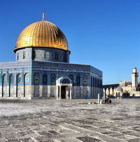 Golden Dome Of The Rock Mosque Jerusalem Israel Golden Dome Dome