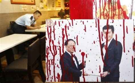 See more of 張小倫 cheung siu lun on facebook. 「劍神」張小倫烤魚店遭淋油 曾蔭權見紅｜即時新聞｜港澳｜on.cc東網