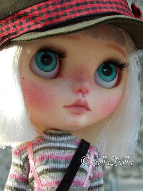 Mila Blythe Custom Ooak Cadence Majorette Par Belladollacreations