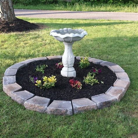 Achieve An Elegant Look For Your Front Yard With Bird Bath Ideas