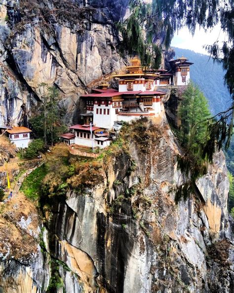 Paro Taktsang Monastery The Helpful Guide To Tigers Nest Bhutan Tripoto