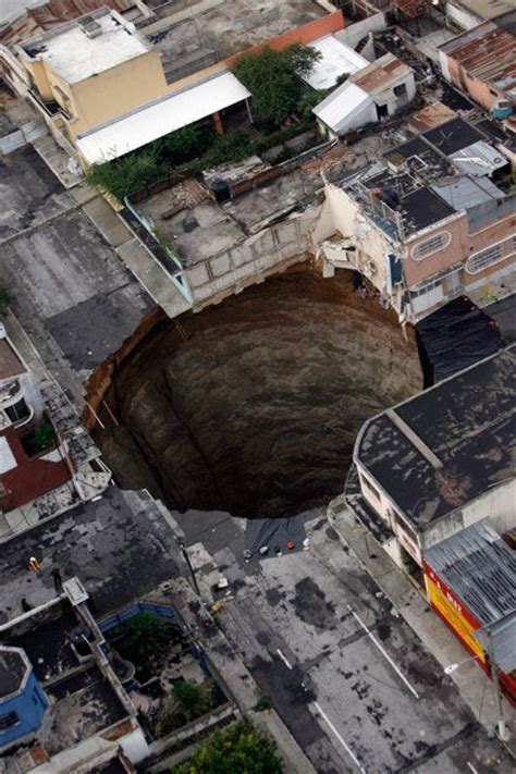 A Collection Of Sinkhole Images From Around The World Earth Changes