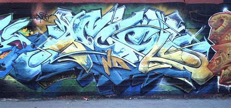Graffiti generator with bubble style graffiti letters to create your own graffiti name or word. Art Crimes: Angel