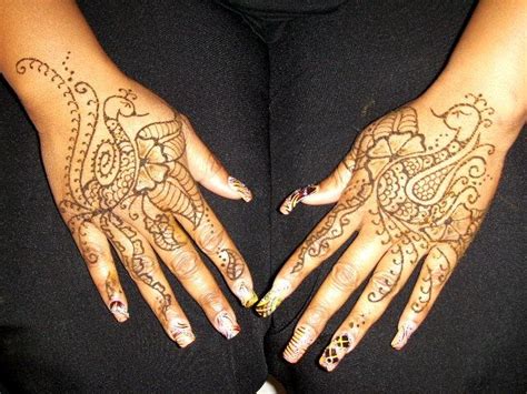 Peacock Hand Henna Hand Henna Henna Designs Hand Tattoos