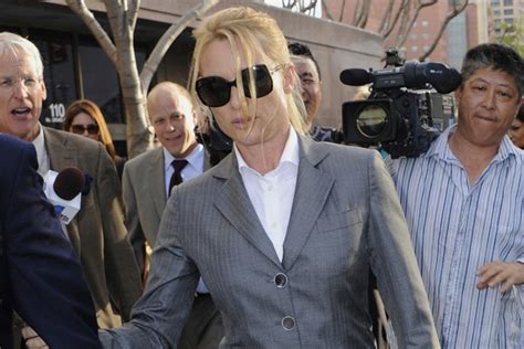 Nicollette Sheridan Granted New Desperate Housewives Trial London Evening Standard Evening
