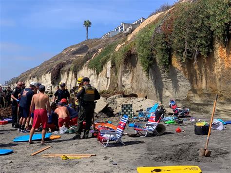 3 Killed As Cliff Collapses On Popular California Beach Cbc News