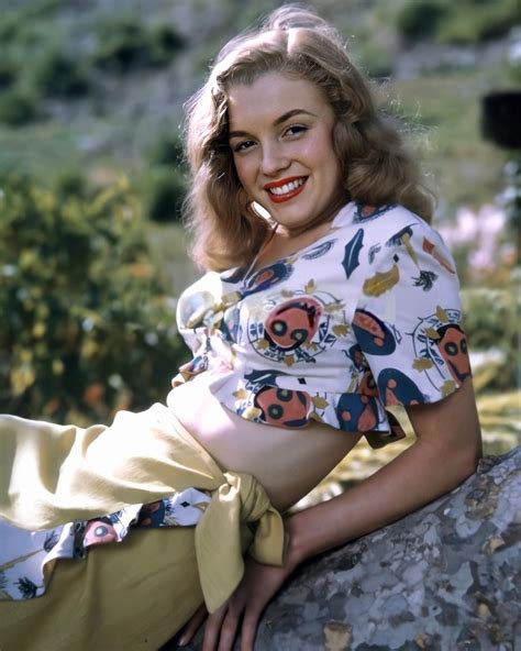 marilyn monroe on instagram “norma jeane during her modeling years in march 1946 photo by