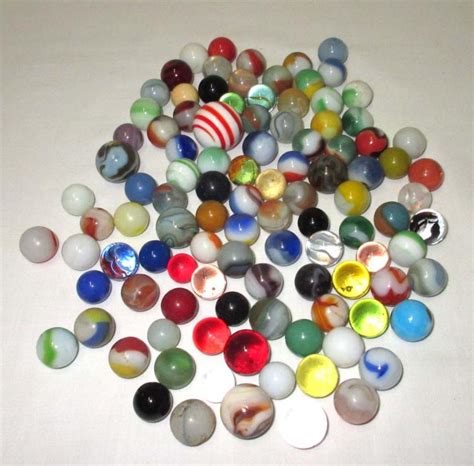 Sold Price Lot Of 100 Marbles February 1 0118 1000 Am Cst