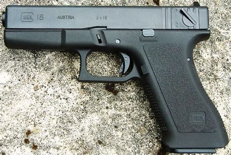 Пистолет Glock 18 Австрия описание характеристики фото и прочая