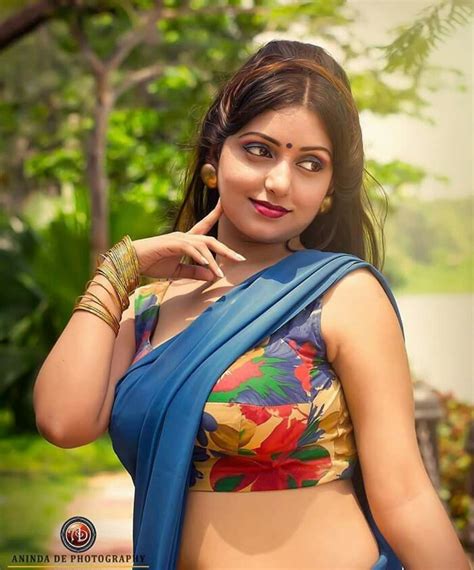 Hottest Internet Sensation Rupsa Saha Stunning Saree Image Collection ~ Facts N Frames Movies