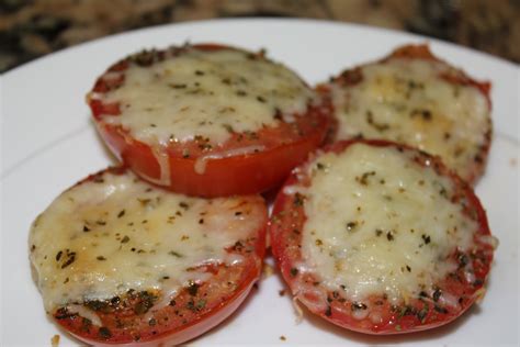 This cheesy, baked parmesan tomatoes recipe is great for fresh tomatoes. simply made with love: Baked Parmesan Tomatoes