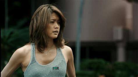 Le Top De Kono Kalakaua Grace Park Dans Hawaii 5 0 S05E07 Spotern