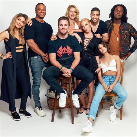 Arrow Cast Arrow Photo 40606854 Fanpop