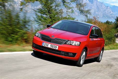 How to use rapid in a sentence. SKODA Rapid Spaceback specs & photos - 2013, 2014, 2015 ...
