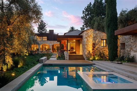 Tuscan Style Villa With Modern Twists Asks 195m In Beverly Hills