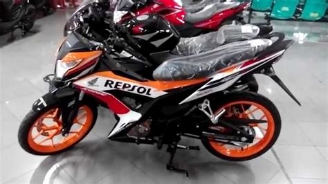 It also comes with fuel injection system for more economical fuel consumption. New Honda Sonic 150R Repsol Special Edition - YouTube
