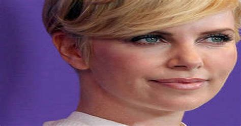 Charlize Theron Undergoes Neck Surgery Daily Star