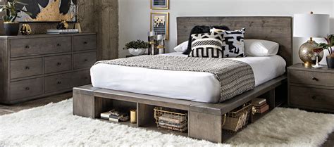 The best innerspring mattresses from top brands including brentwood, zinus, classis brands and many more. What Is an Innerspring Mattress | Living Spaces