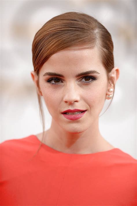 After experiencing with the long hairstyle. Hottest Teen Pics: Emma Watson cool short Hair