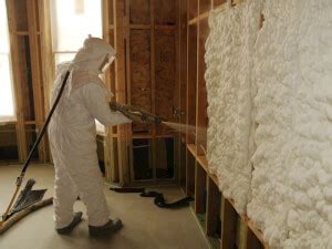 Spray foam insulation costs from € 1.36 to € 2.63 per square meter depending on whether it is open or closed cells. Cost of Spray Foam Insulation - Estimates, Prices & Contractors