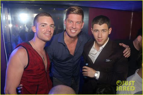 Nick Jonas Does A Sexy Striptease At Nyc Gay Club Video Photo