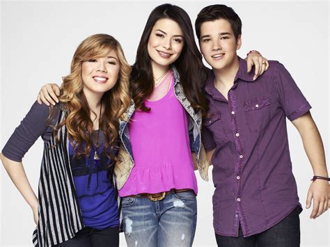 This Icarly Reunion For Jennette Mccurdys Birthday Will Bring A