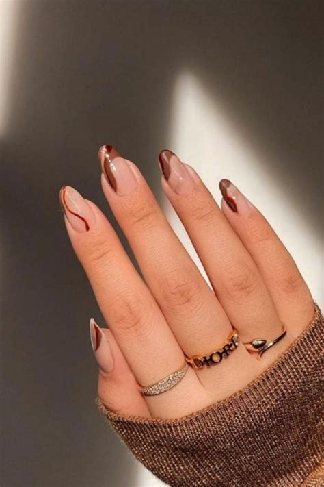 Aesthetic Nail Art Designs To Try This Spring Summer