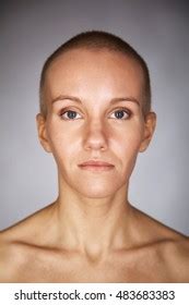 Nude Woman Shaved Head Stock Photo 483683383 Shutterstock
