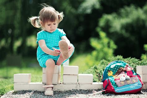 Why Are My Childs Shoes On The Wrong Feet Montessori Academy