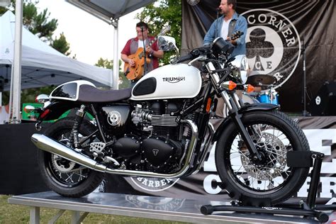 2015 Triumph Thruxton Ace Special Edition Unveiled At Barber Triumph