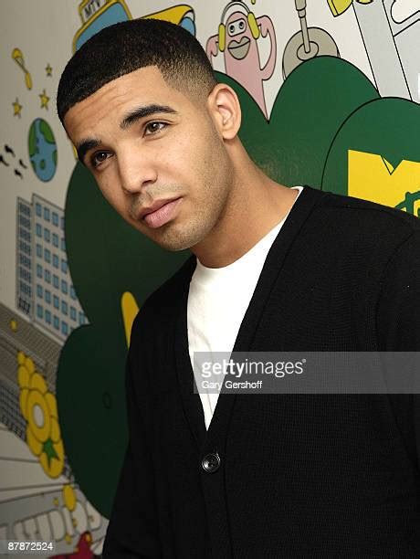 Degrassi Cast Drake Photos Et Images De Collection Getty Images